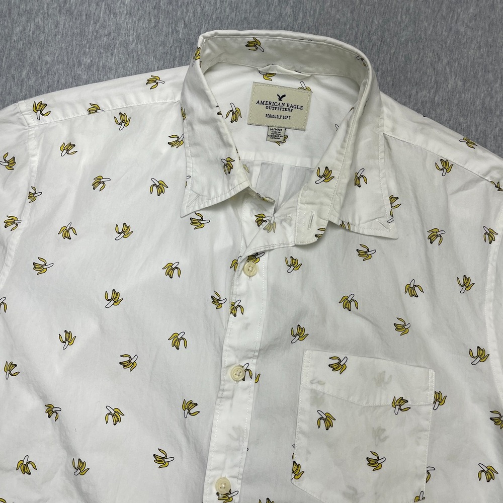 American Eagle Mens Medium Seriously Soft Banana Print Short Sleeve Button Shirt